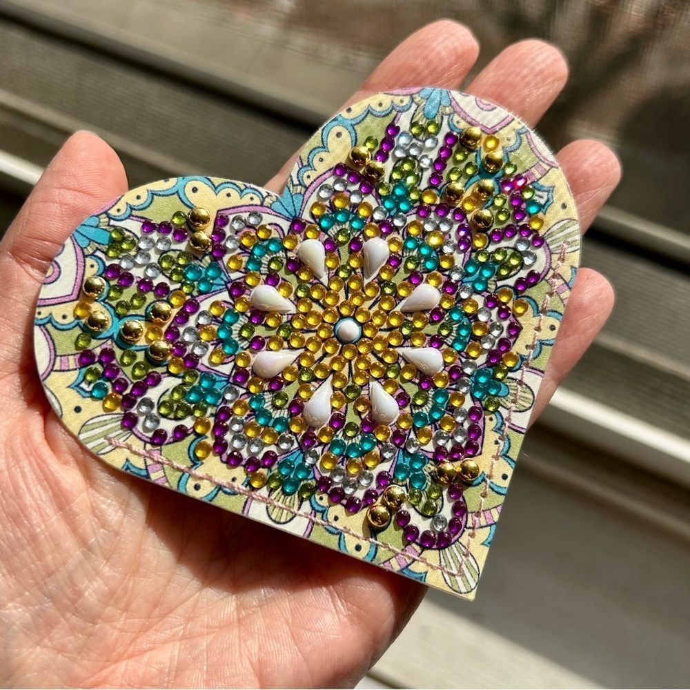 Diamond Art HEART 07 Corner Bookmark, Colorful, Sparkly (YELLOW, PURPLE, BLUE)